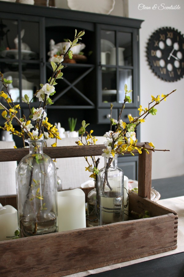 Create Share Inspire Link Party - Clean and Scentsible - Spring-and-Easter-Tablescape-3